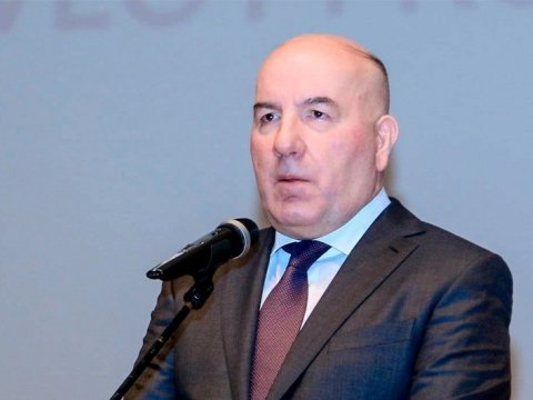 Elman Rüstəmov 1 milyardlıq əməliyyatı TƏKZİB ETDİ