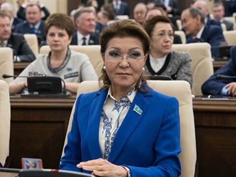 Nazarbayevin qızı bu vəzifəsini itirdi