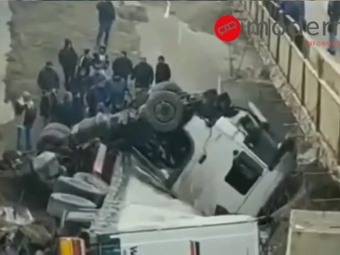 Qobustanda dəhşətli qəza - TIR körpüdən AŞDI - VİDEO