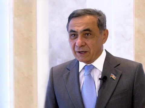 Daha bir deputat YAP-dakı vəzifəsindən getdi - FOTO