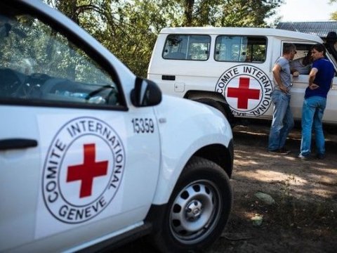 “Qızıl Xaç” Azərbaycandakı erməniləri İrəvanla danışdırdı 