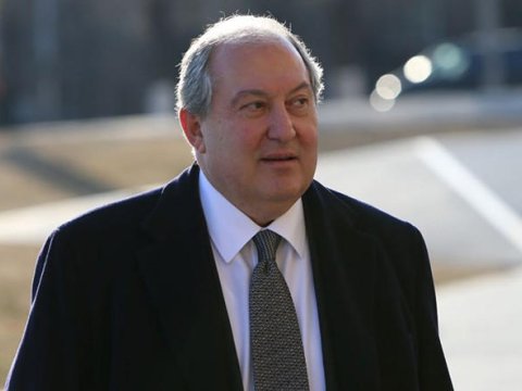Armen Sarkisyanın müəmmalı gedişi - Ermənistanda hamı mat qalıb 