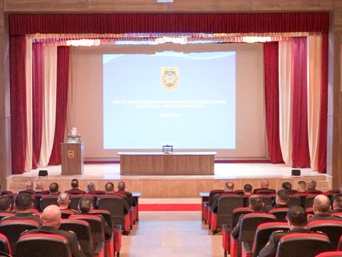 Generallar müşavirədə: Ordudakı vəziyyətdən DANIŞILDI