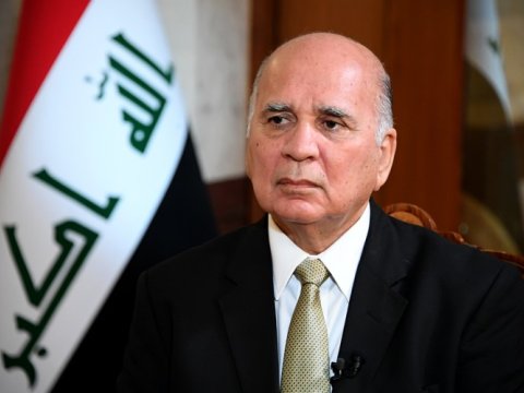Xarici işlər naziri virusa yoluxdu