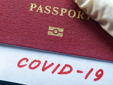 Qonşu ölkədə COVID-19 pasportu LƏĞV OLUNDU