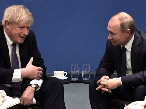 Putinlə Consonun danışığı təxirə salındı