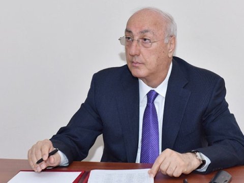 Zakir Fərəcovun səlahiyyətləri əlindən alınıb?