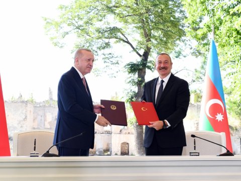 Şuşa Bəyannaməsi Zəngəzur dəhlizinin açılmasını sürətləndirəcək