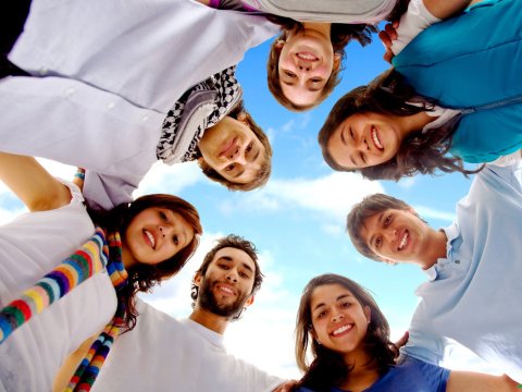 2 milyondan çox vətəndaşımız GƏNCDİR