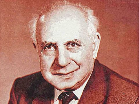 Həsən müəllimi düşünərkən....