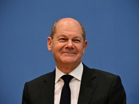 Almaniya kansleri Putinlə görüşəcək