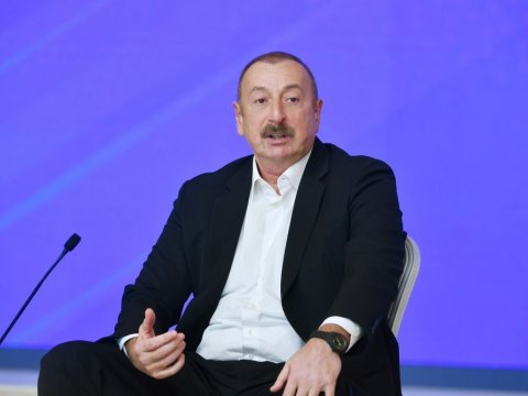 Prezident Sorosla Paşinyanın şəklindən DANIŞDI