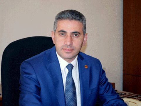 Ermənistanda müxalifət də özünə prezidentliyə namizəd tapdı