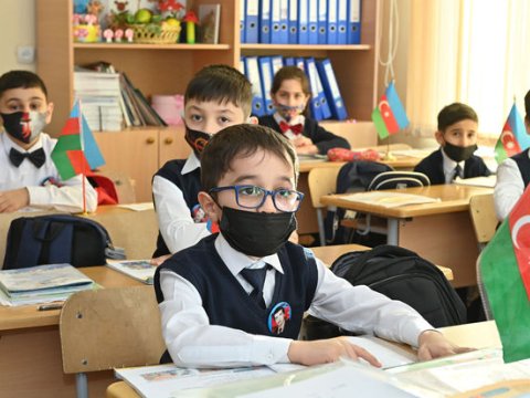 İbtidai siniflər üçün yeni dərs vəsaiti hazırlandı