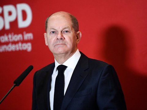 Olaf Baydenlə Ukraynanı müzakirə edəcək