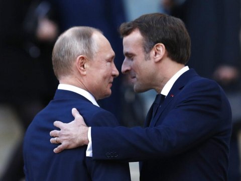 Makron-Putin görüşünün gündəliyi