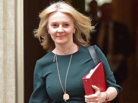 Britaniya XİN rəhbəri Rusiyaya gedir