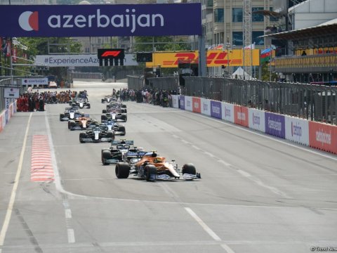 Formula 1 yarışları üçün könüllülər seçilir