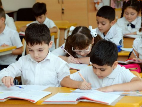 Azərbaycanda məktəblərə könüllü ianə necə yığılacaq? - ABŞ və Türkiyə təcrübəsi… 