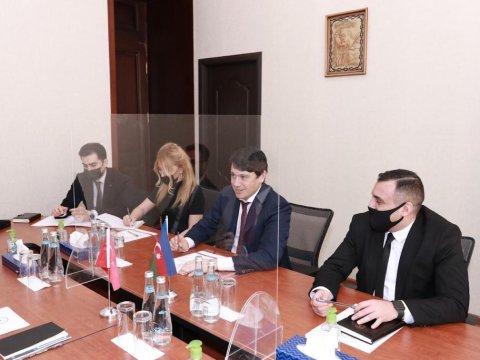 Abdullah Eren Fuad Muradovla GÖRÜŞÜB