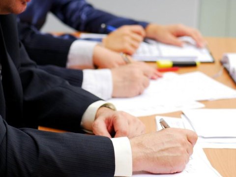 Sahibkarlıq sahəsində yoxlamalar daha 1 il dayandırıldı