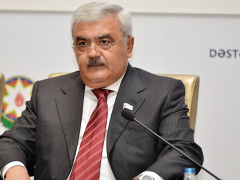 Rövnəq Abdullayev nazir müavini TƏYİN EDİLDİ