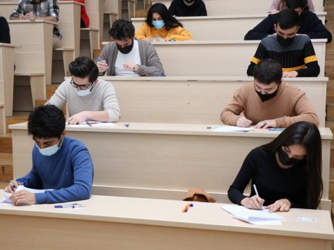 Tələbələrin qış tətili uzadılmayacaq - RƏSMİ