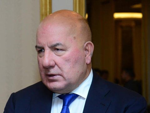 Elman Rüstəmovdan manatın məzənnəsi ilə bağlı AÇIQLAMA