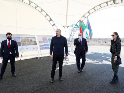 Ağdamda yeni yaşayış kompleksinin təməli qoyuldu
