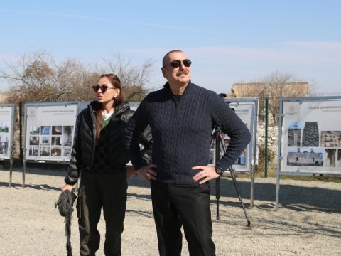 Prezidentlə xanımı Ağdam Cümə məscidində - FOTOLAR