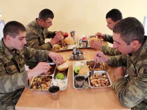 Deputatın ordu ilə bağlı çıxışı TƏNQİD OLUNDU