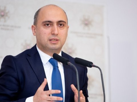 Nazir məktəblərdə çəkilən videolara münasibət BİLDİRDİ