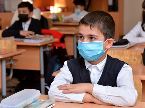 Koronavirusa görə bağlanan sinif və məktəblərin SAYI