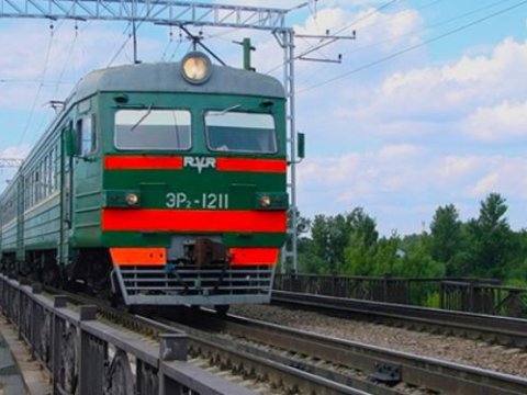 Rayonlararası qatarlar martda bərpa OLUNA BİLƏR