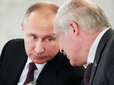 Lukaşenko ilə Putin danışdı