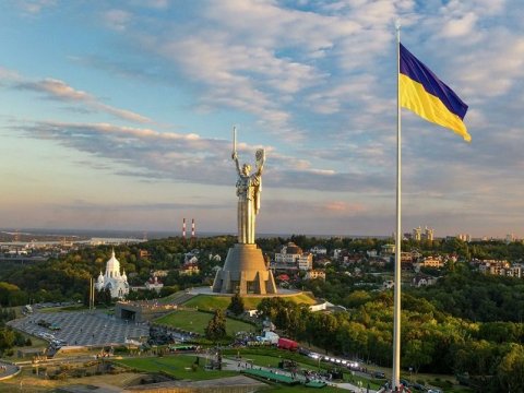 Rusiya diplomatlarını Ukraynadan təxliyə edib