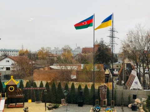 Ukraynada yaşayan soydaşlarımız üçün \