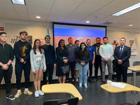 Florida Beynəlxalq Universitetində Xocalı soyqırımı haqqında məlumat verilib