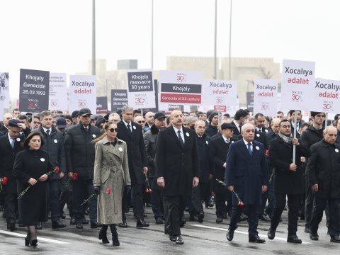 Prezident və xanımı “Xocalı yürüşü”ndə - FOTOLAR