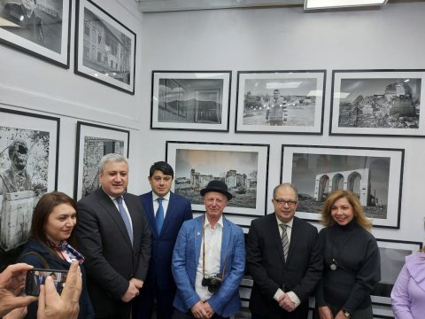 Fuad Muradov Stokholmda Qarabağla bağlı fotosərgidə - FOTO