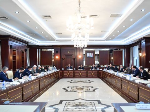 Daha bir qanun layihəsi plenar iclasa tövsiyə olundu