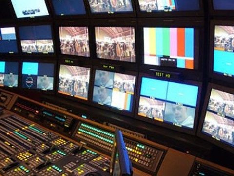 Aparıcıların və müxbirlərin nitqində nöqsanlar VAR