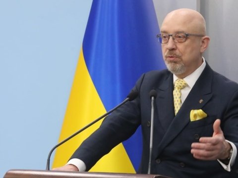“Rus hərbçiləri hücumdan çəkinir”  - Müdafiə naziri