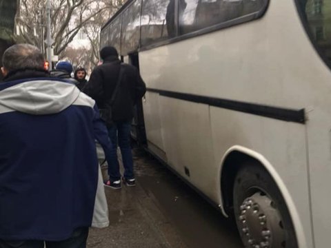 200 azərbaycanlı Odessadan çıxarıldı