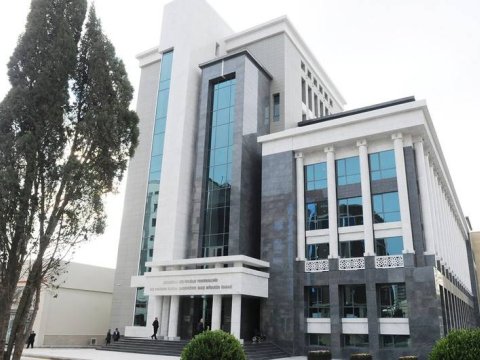 Korrupsiya ilə bağlı 10 mindən çox müraciətə baxılıb