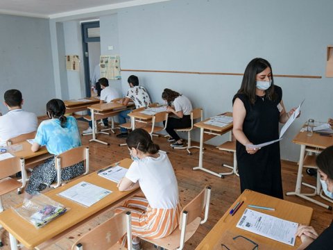 Peşə liseylərinin şagirdləri üçün imtahan keçirildi