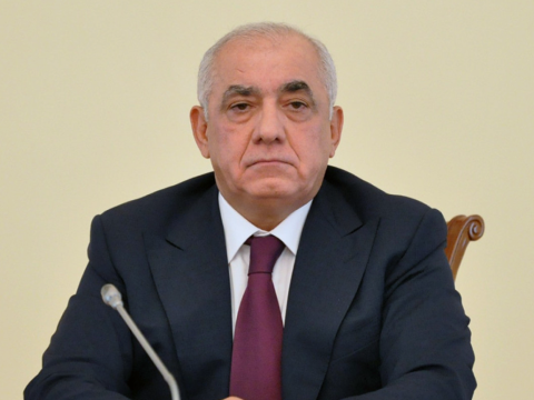 “Bir ildə bütün problemləri həll etmək mümkün deyil” – Baş nazir 