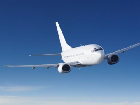 Bakı-İstanbul reysi qara görə GECİKİR