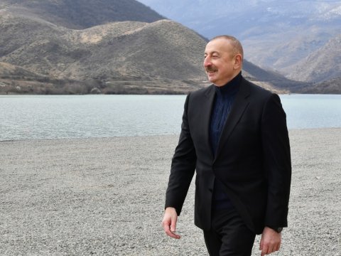 “Əziz xalqıma Qarabağdan təbriklərimi çatdırıram” - İlham Əliyev