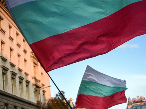 Bu ölkə Rusiyadakı səfirini geri çağırdı